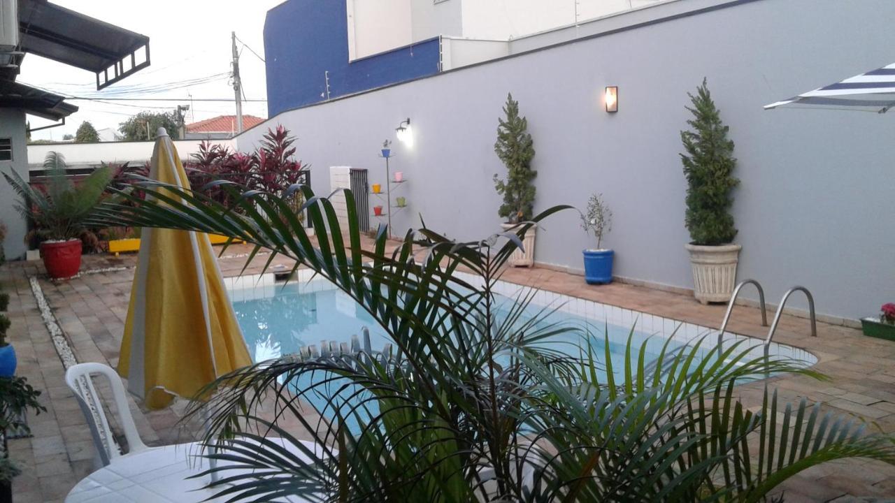 Hotel Cristal Inn Лимейра Екстериор снимка